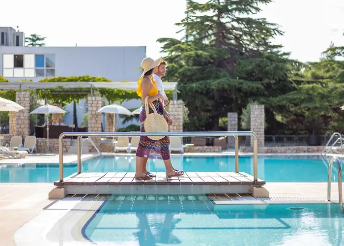 Hotel Bluesun Borak