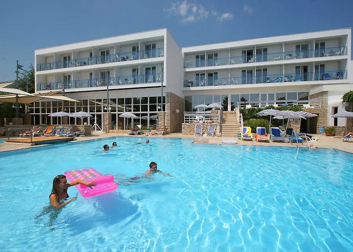 Hotel Bluesun Borak 4*